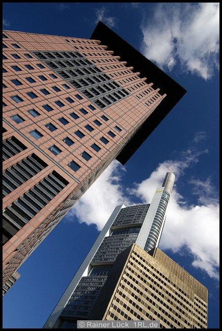 Frankfurter Hochhäuser: Japan-Center und Commerzbank Tower