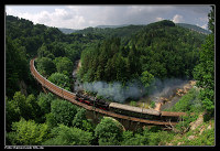 Dampflok auf der Tennetschluchtbrücke zwischen Langenbrand und Forbach